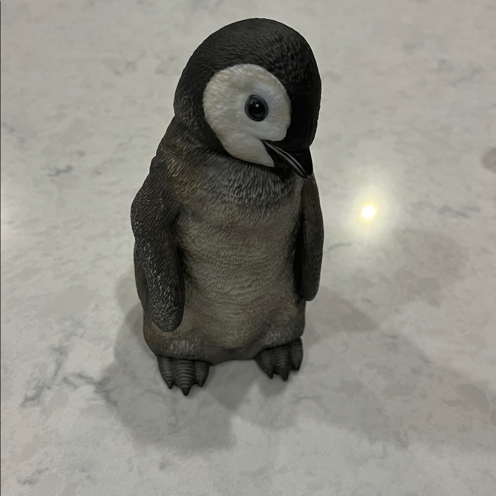 Lenox Black and Gray Penguin